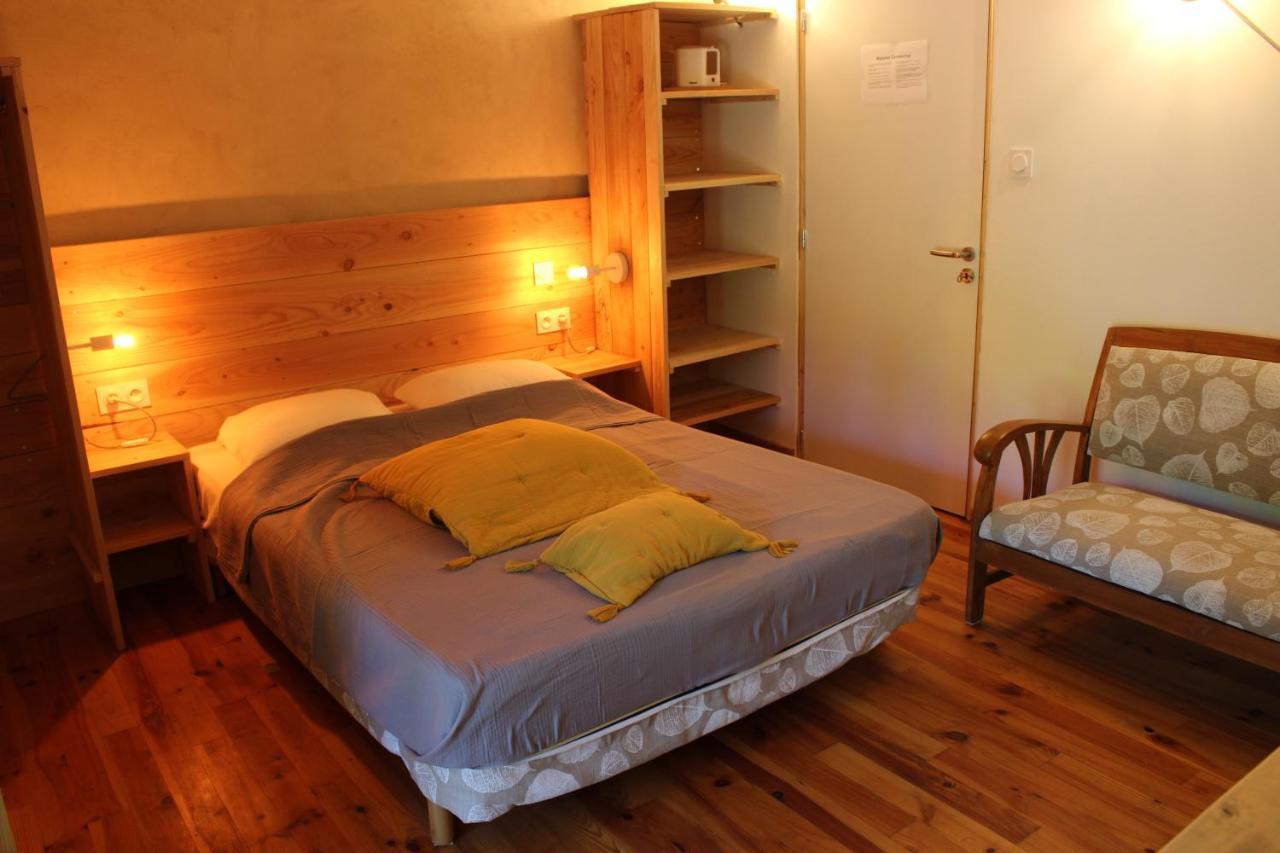 Les Chambres De La Dourbie Nant Екстериор снимка
